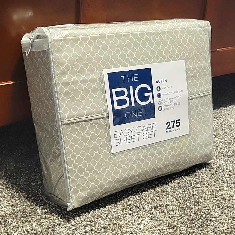 The Big One Queen Sheet Set, Gray Trellis